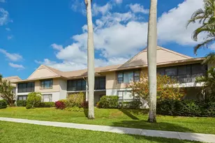 415 10th Ave S, Naples, FL 34102 - Photo 2