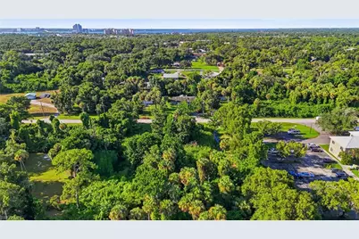 320 W Mariana Ave, North Fort Myers, FL 33903 - Photo 20