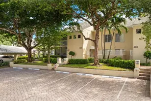 5817 Glencove Dr, Naples, FL 34108 - Photo 12