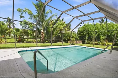 64 Pebble Beach Blvd, Naples, FL 34113 - Photo 32