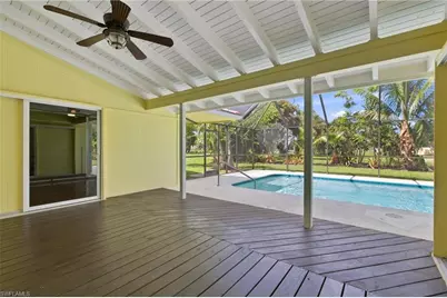 64 Pebble Beach Blvd, Naples, FL 34113 - Photo 30
