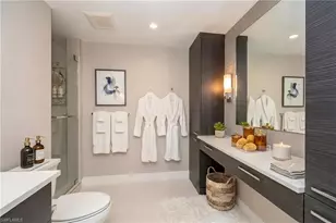 4530 Gulf Shore Blvd N, Naples, FL 34103 - Photo 10