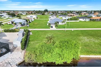 1207 NW 35th Ave, Cape Coral, FL 33993 - Photo 10