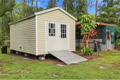 4561 1st Ave SW, Naples, FL 34119 - Photo 38