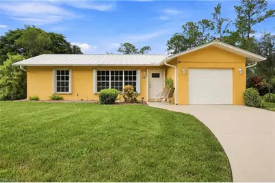 4561 1st Ave SW, Naples, FL 34119 - Photo 2