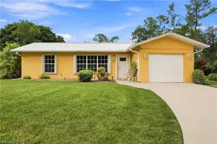 4561 1st Ave SW, Naples, FL 34119 - Photo 2