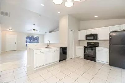 725 Kari Cir, Lehigh Acres, FL 33974 - Photo 6
