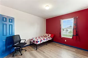 1813 NE 7th Pl, Cape Coral, FL 33909 - Photo 30