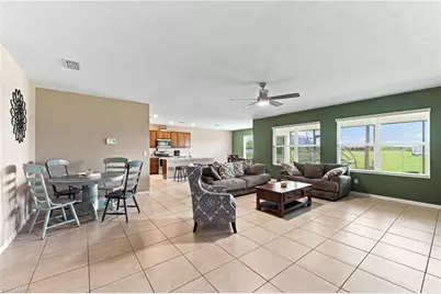1813 NE 7th Pl, Cape Coral, FL 33909 - Photo 6