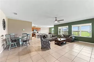 1813 NE 7th Pl, Cape Coral, FL 33909 - Photo 6