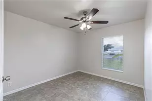 1506 NE 7th Pl, Cape Coral, FL 33909 - Photo 12