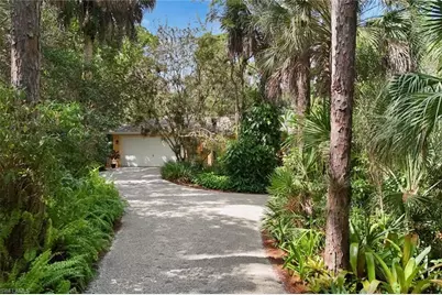 6037 Westport Ln, Naples, FL 34116 - Photo 2