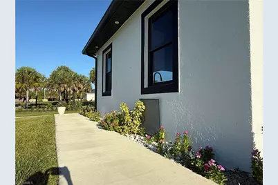 2641 36th Ave SE, Naples, FL 34117 - Photo 4