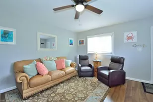 8127 Country Rd, Fort Myers, FL 33919 - Photo 2