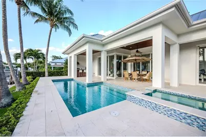 1880 Sandpiper St, Naples, FL 34102 - Photo 4