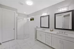 11720 Canal Grande Dr, Fort Myers, FL 33913 - Photo 16