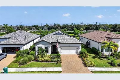 1955 Tripletail Ln, Naples, FL 34114 - Photo 2