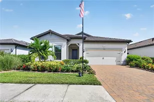 1955 Tripletail Ln, Naples, FL 34114 - Photo 6