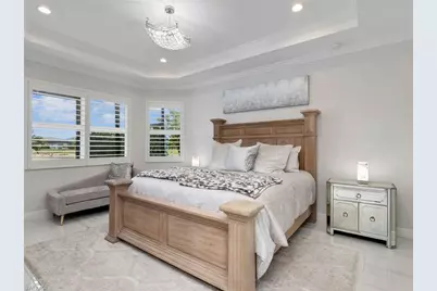 9257 Cayman Dr, Naples, FL 34114 - Photo 6