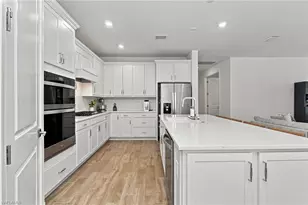 24781 Marina Del Ray Dr, Bonita Springs, FL 34135 - Photo 4