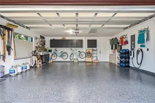11532 Longshore Way W, Naples, FL 34119 - Photo 32
