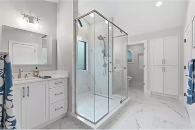11532 Longshore Way W, Naples, FL 34119 - Photo 14