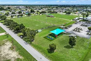 2627 SW 17th Pl, Cape Coral, FL 33914 - Photo 14
