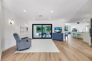 9973 Boca Ave N, Naples, FL 34109 - Photo 10