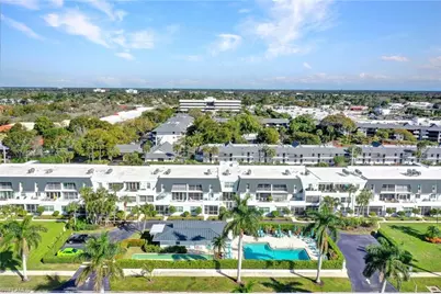4200 Belair Ln #302, Naples, FL 34103 - Photo 14