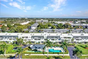 4200 Belair Ln, Naples, FL 34103 - Photo 14