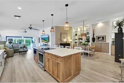 5011 Kingston Way, Naples, FL 34119 - Photo 2