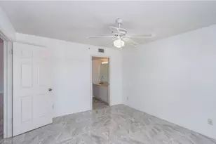3250 Cypress Glen Way, Naples, FL 34109 - Photo 16