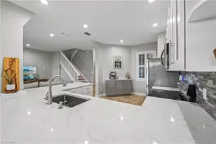 14966 Summit Pl Cir, Naples, FL 34119 - Photo 4