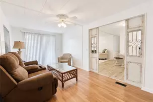 817 Cape Haze Ln, Naples, FL 34104 - Photo 16