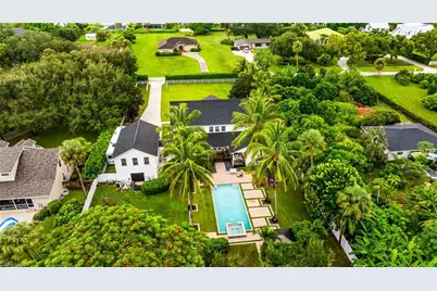 20661 Tanglewood Ln, Estero, FL 33928 - Photo 46