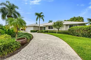 675 Harbour Dr, Naples, FL 34103 - Photo 4