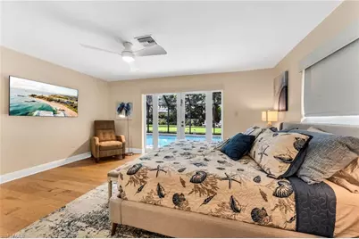 675 Harbour Dr, Naples, FL 34103 - Photo 20