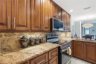29054 Alessandria Cir, Bonita Springs, FL 34135 - Photo 18