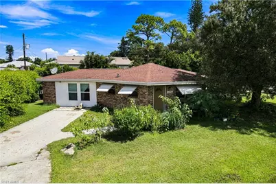 9829 Pennsylvania Ave, Bonita Springs, FL 34135 - Photo 6