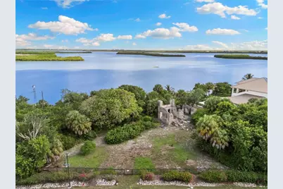 798 Whiskey Creek Dr, Marco Island, FL 34145 - Photo 10