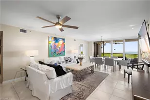 6825 Grenadier Blvd, Naples, FL 34108 - Photo 8