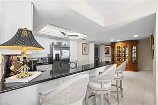 6825 Grenadier Blvd, Naples, FL 34108 - Photo 4
