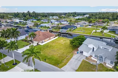 3516 SW 7th Ter, Cape Coral, FL 33991 - Photo 4