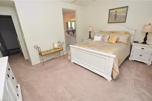 1044 Woodshire Ln, Naples, FL 34105 - Photo 12