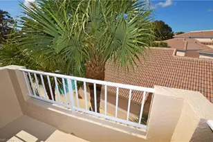 1044 Woodshire Ln, Naples, FL 34105 - Photo 14