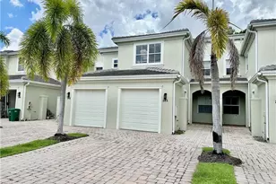 1425 Mariposa Cir, Naples, FL 34105 - Photo 2