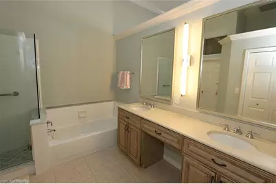 1080 5th St S #1080, Naples, FL 34102 - Photo 12