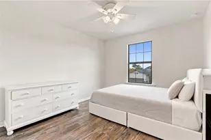 7186 Wilton Dr, Naples, FL 34109 - Photo 16