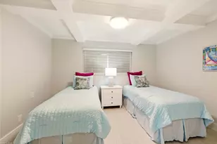 900 8th Ave S, Naples, FL 34102 - Photo 14