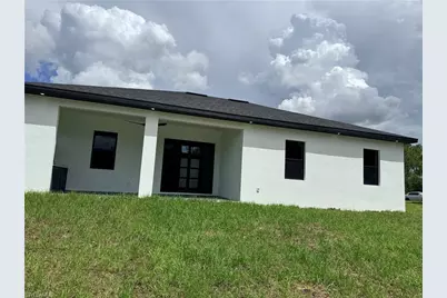 1409 Roosevelt Ave, Lehigh Acres, FL 33972 - Photo 12